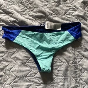 Patagonia reversible blue bikini bottoms